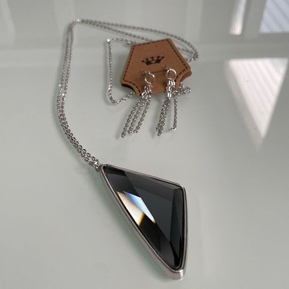 Ultra Sharp Necklace/Earrings Set  - Picture 1 of 4